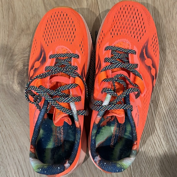 SAUCONY endorphin - Picture 2 of 7